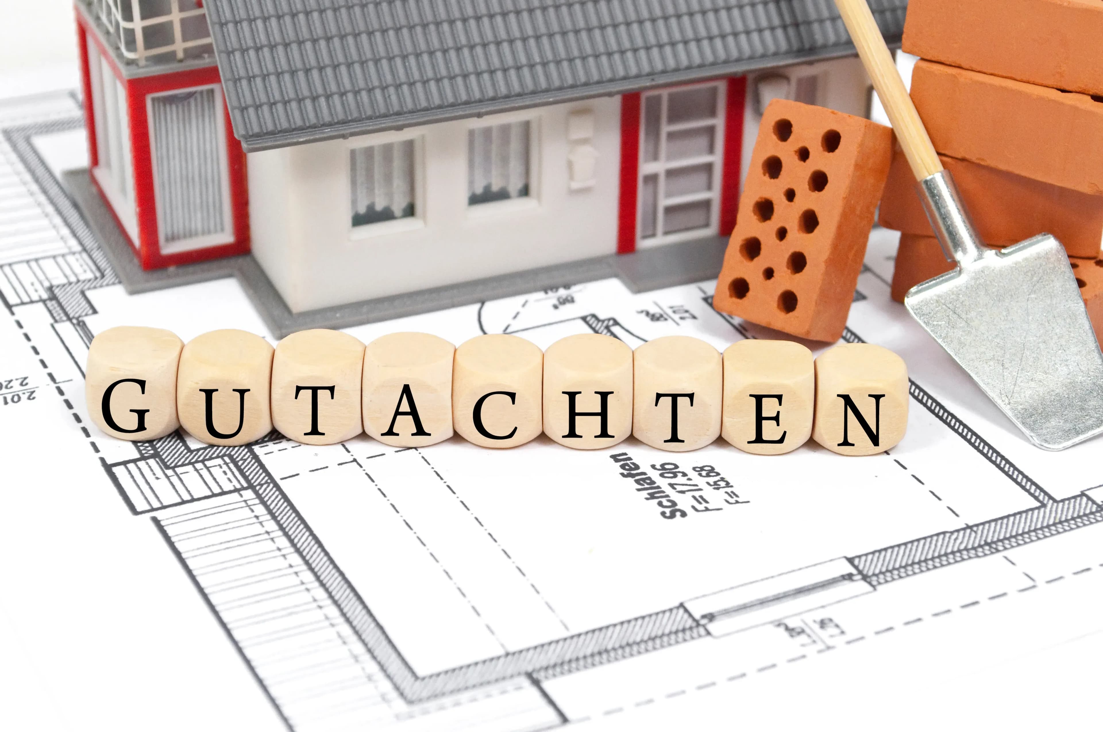 Sachverständiger für Außenfassaden in Tirol – Präzise Gutachten und Prüfungen